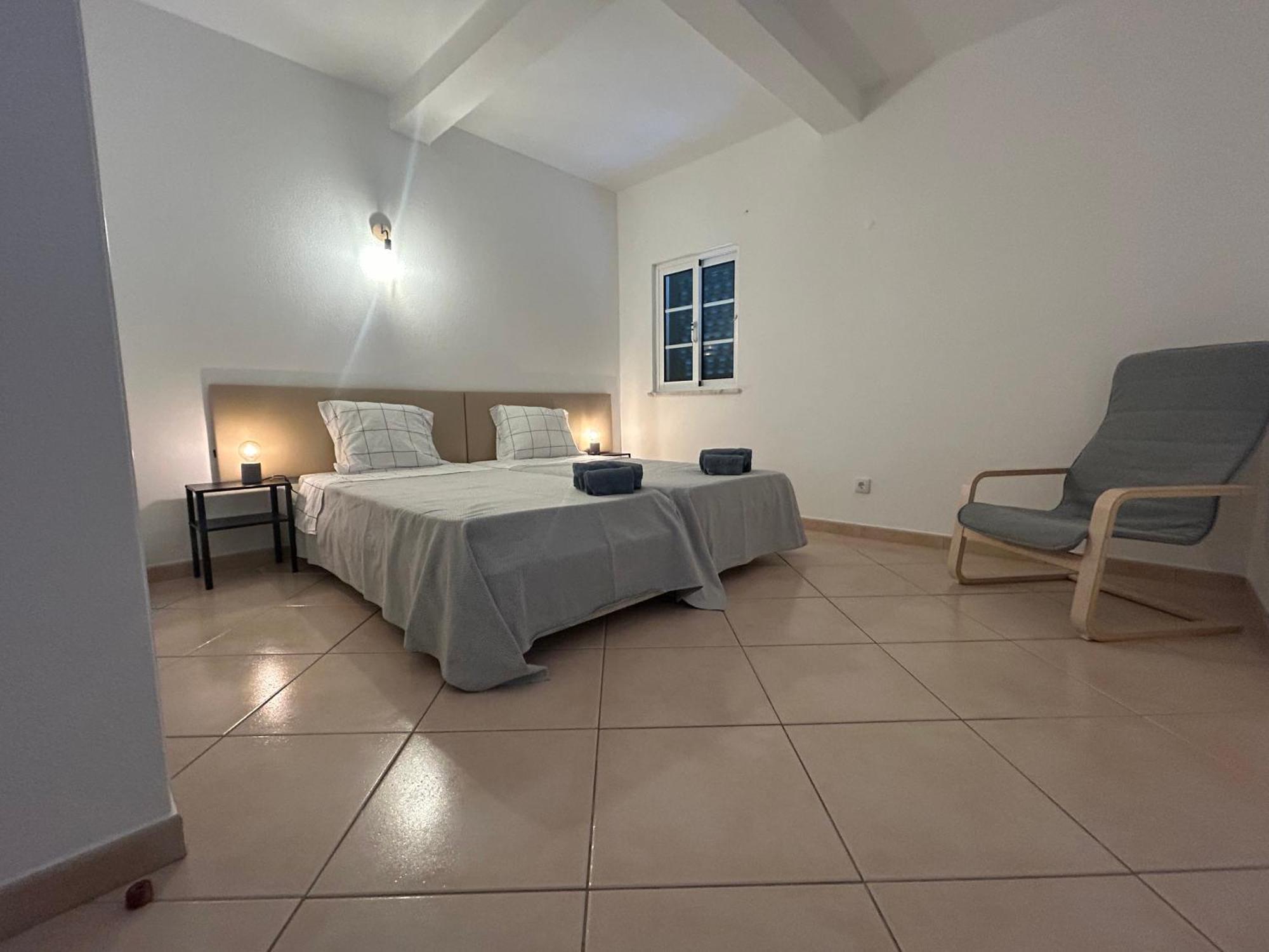 Travellers Guesthouse Lagos Buitenkant foto
